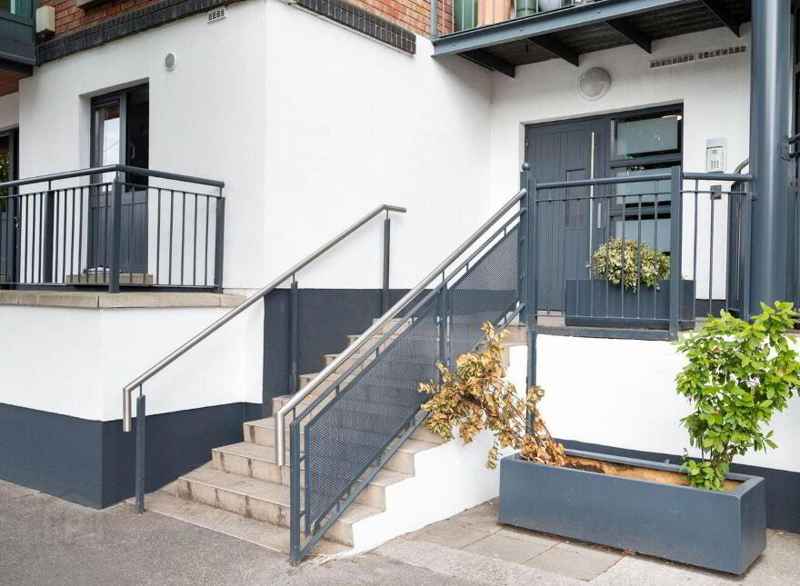 94 Shelbourne Park Apartments, South Lotts Road, Ringsend, Ringsend, D04NX30