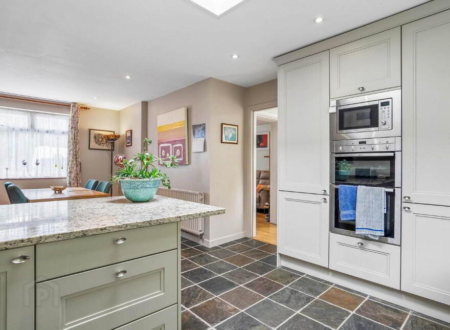 16 Bath Avenue Gardens, Sandymount, Sandymount, D04E721