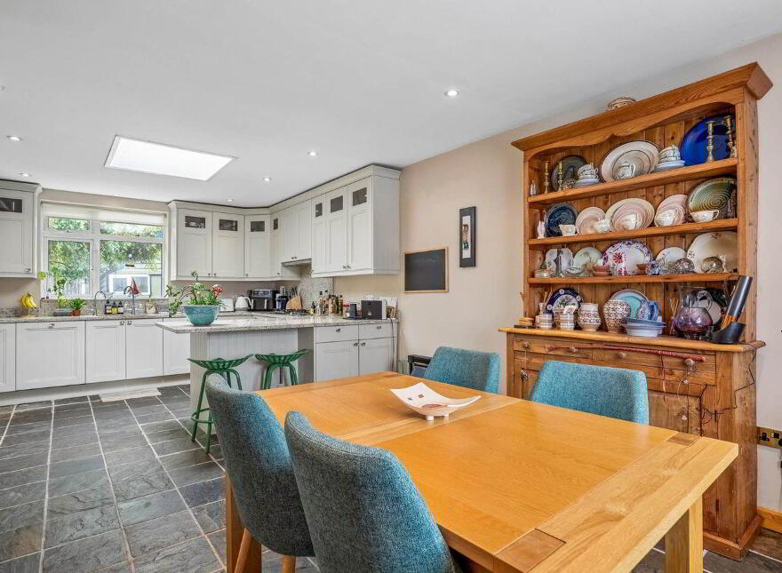 16 Bath Avenue Gardens, Sandymount, Sandymount, D04E721