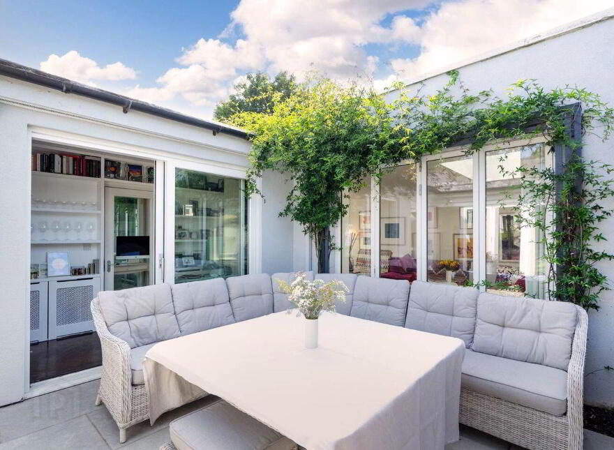 23 Vavasour Square, Sandymount, Sandymount, D04Y9C1