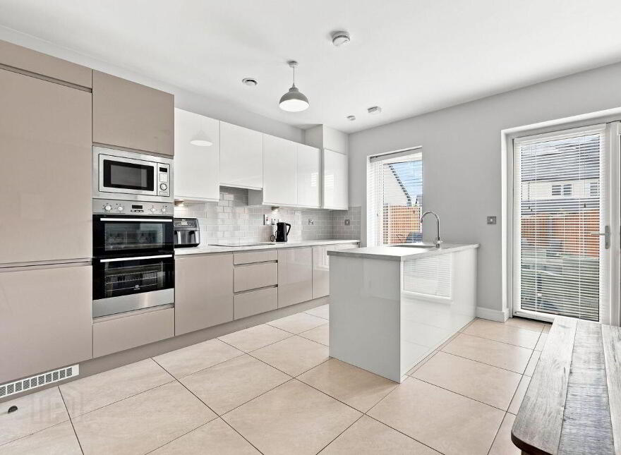 27 Parkside Drive, Balgriffin, D13F8X4