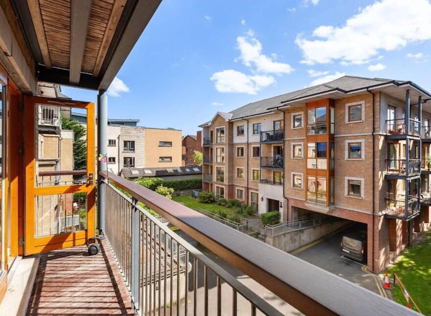 Apt 43, Glaslyn, Howth Road, Clontarf, Clontarf, D03TA16