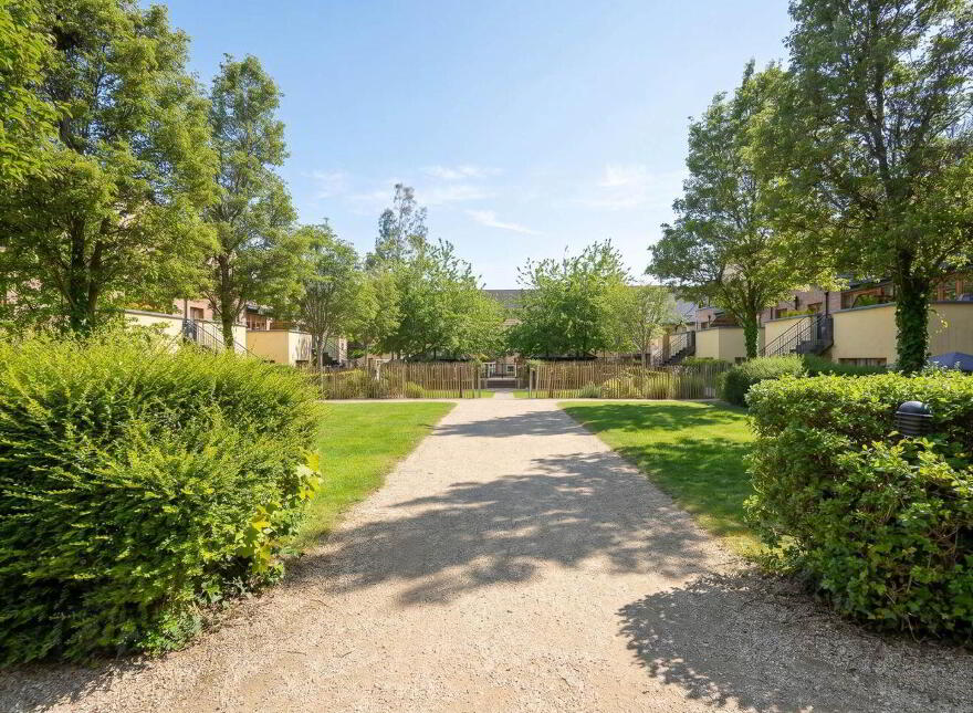 17 Woodbrook Park, Dublin 15, D15E704