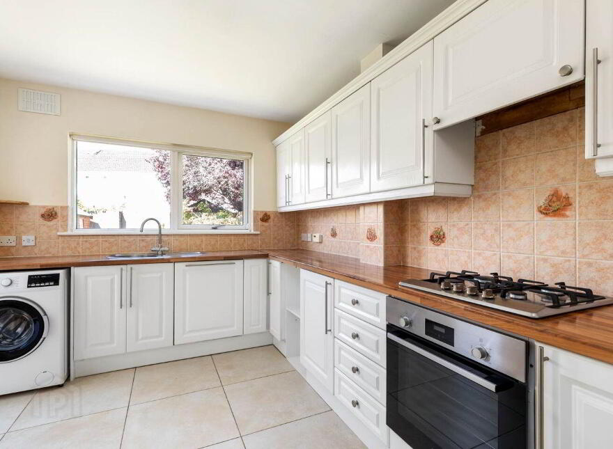 10 Luttrellstown Grove, Castleknock, Castleknock, D15R9Y3