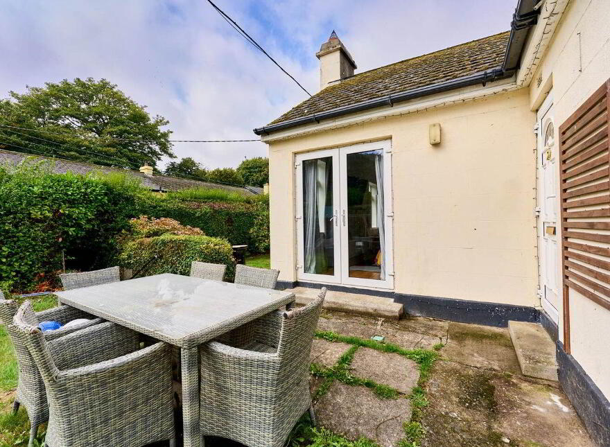 10 Saint Vincent`s Cottages, Blackhorse Avenue, Ashtown, D07H6Y7