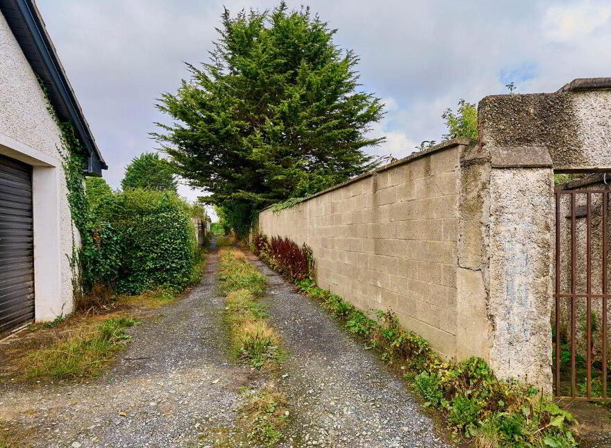 10 Saint Vincent`s Cottages, Blackhorse Avenue, Ashtown, D07H6Y7