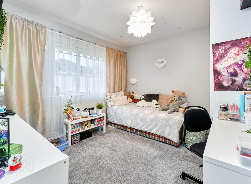 2 Riverwood Lawn, Castleknock, Castleknock, D15H9V4