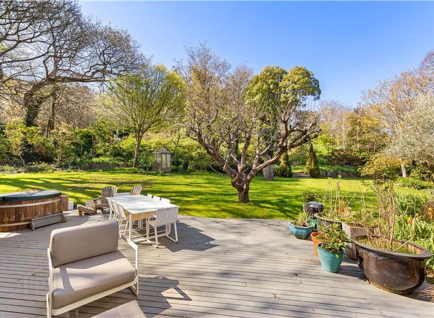Katama, Mount Salus Road, Dalkey, A96CX20