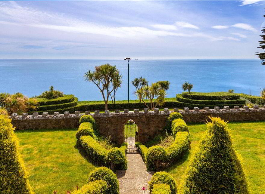 Mount Mapas House, Victoria Road, Killiney, A96X258