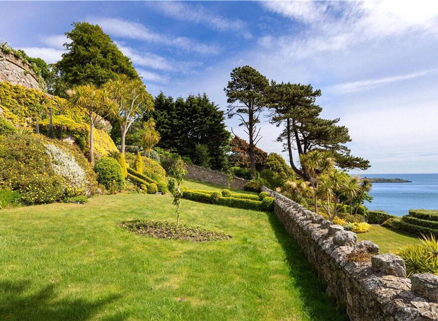 Mount Mapas House, Victoria Road, Killiney, A96X258