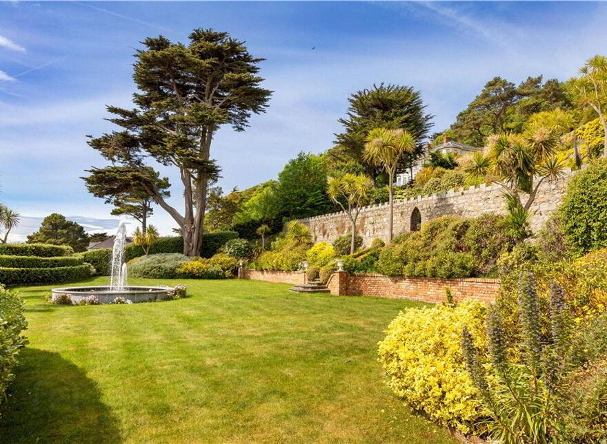 Mount Mapas House, Victoria Road, Killiney, A96X258