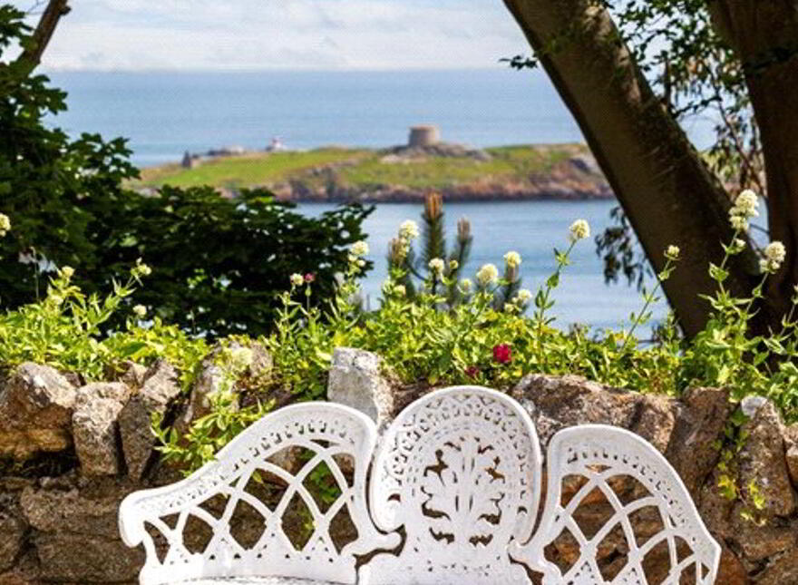 Mount Mapas House, Victoria Road, Killiney, A96X258