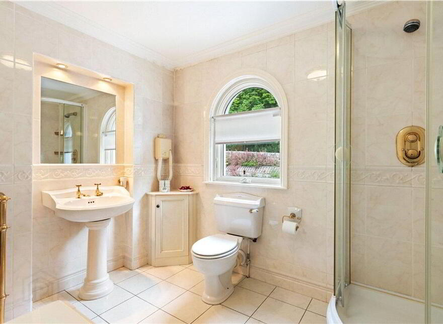 Mount Mapas House, Victoria Road, Killiney, A96X258