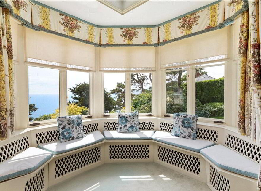 Mount Mapas House, Victoria Road, Killiney, A96X258