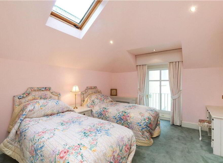 Mount Mapas House, Victoria Road, Killiney, A96X258
