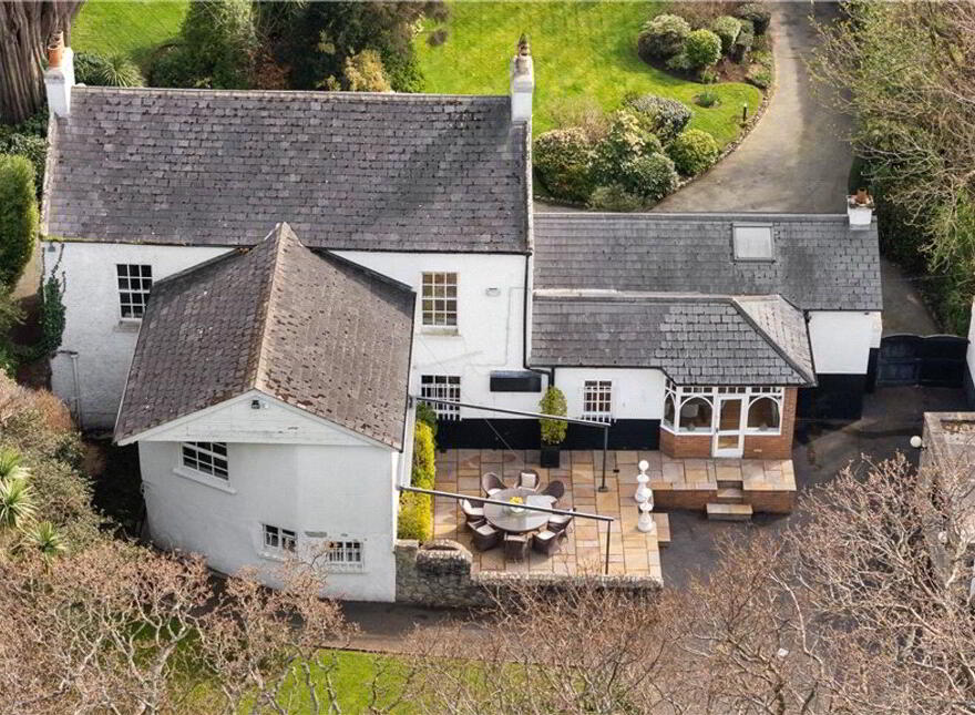 Larkfield, Church Road, Killiney, A96E928