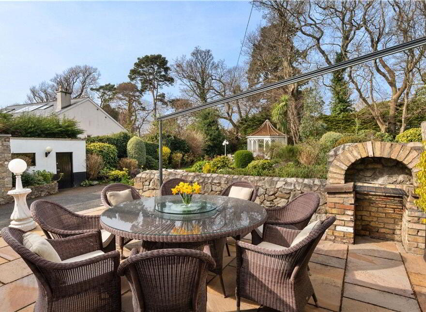Larkfield, Church Road, Killiney, A96E928