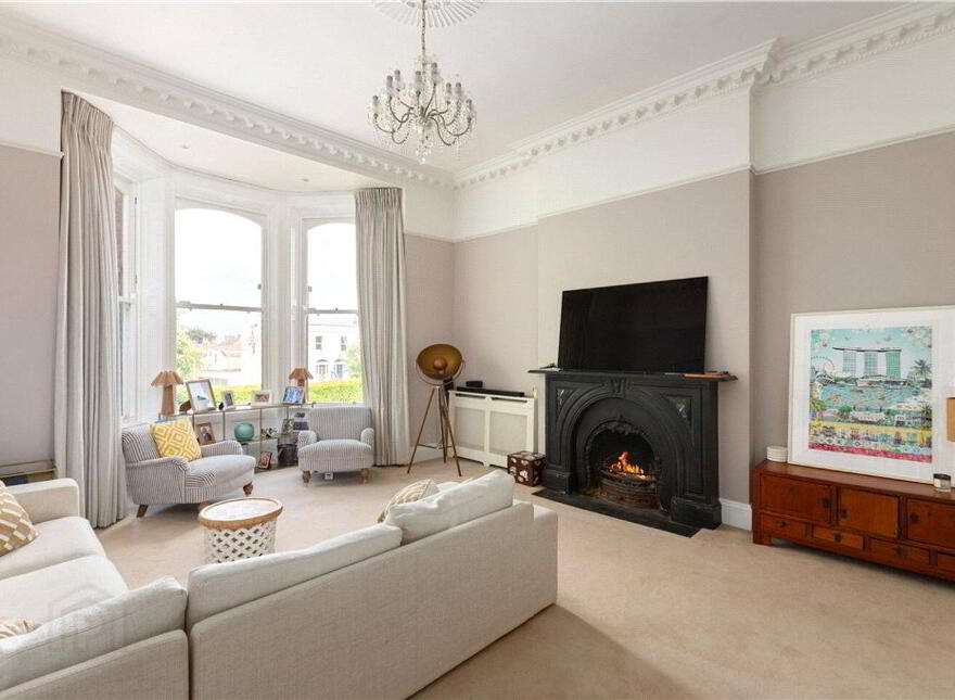 1 Breffni Terrace, Sandycove, A96FK46