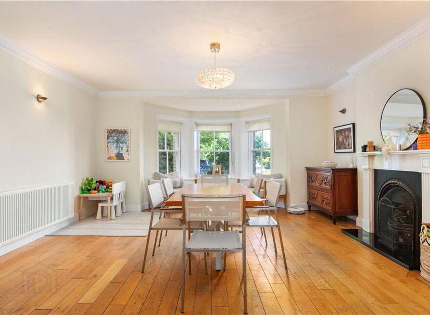 1 Breffni Terrace, Sandycove, A96FK46