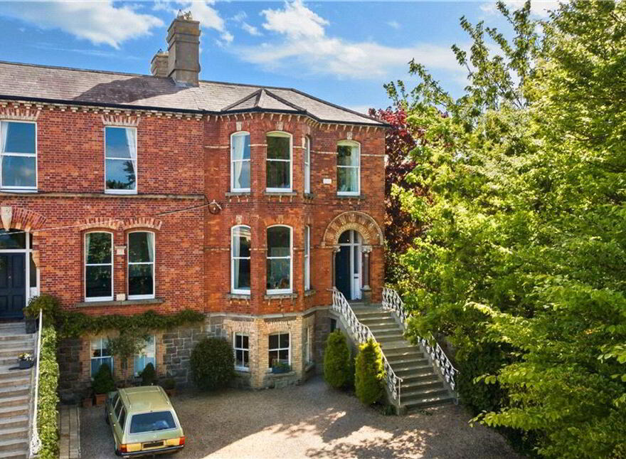 1 Breffni Terrace, Sandycove, A96FK46