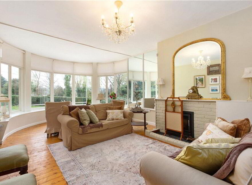 Coolroe, The Woods, Ballinclea Road, Killiney, A96X052