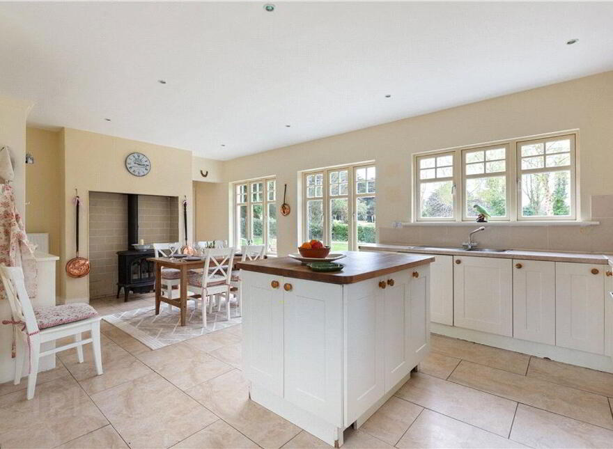 Coolroe, The Woods, Ballinclea Road, Killiney, A96X052