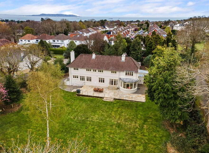 Coolroe, The Woods, Ballinclea Road, Killiney, A96X052