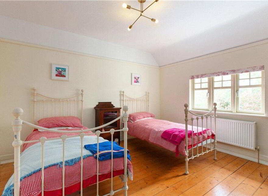 Coolroe, The Woods, Ballinclea Road, Killiney, A96X052