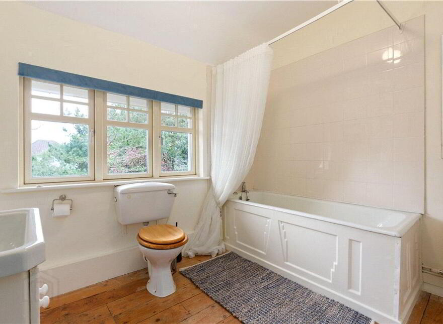 Coolroe, The Woods, Ballinclea Road, Killiney, A96X052