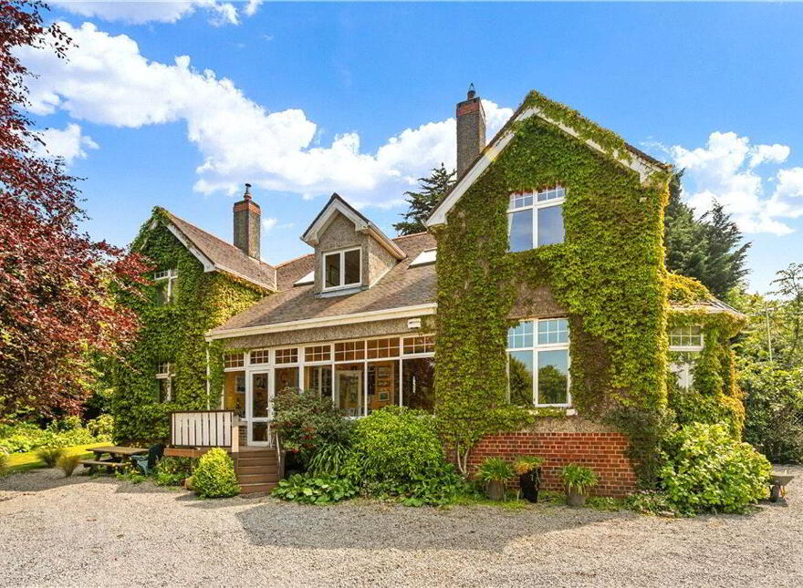 Mornington, Saval Park Road, Dalkey, A96D293