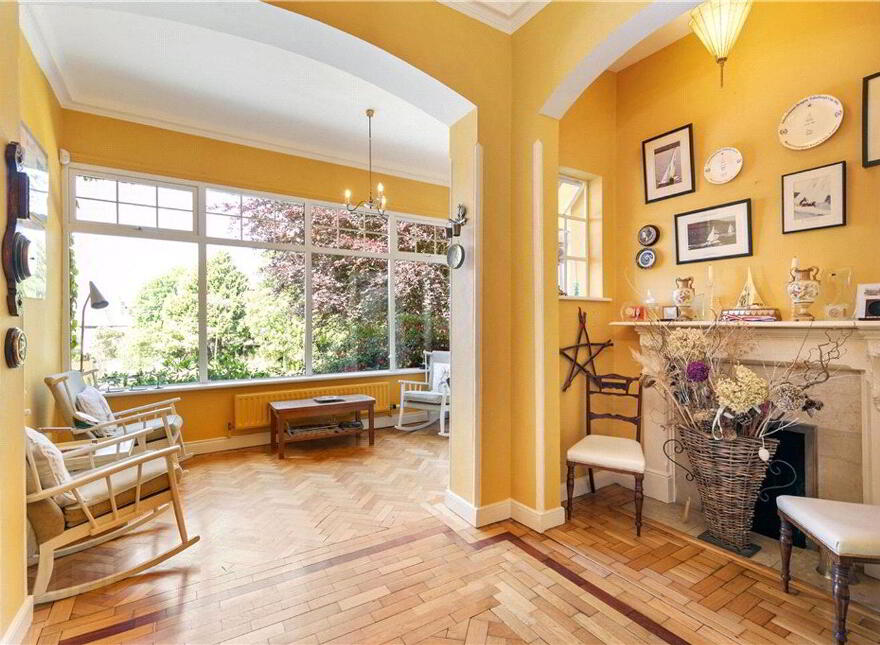 Mornington, Saval Park Road, Dalkey, A96D293