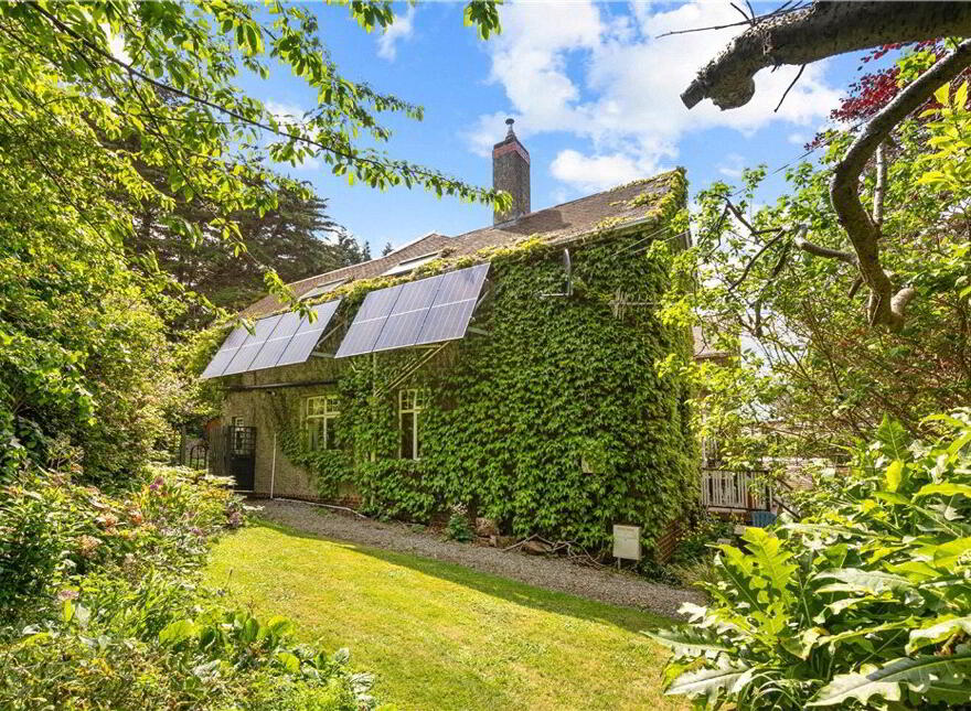 Mornington, Saval Park Road, Dalkey, A96D293