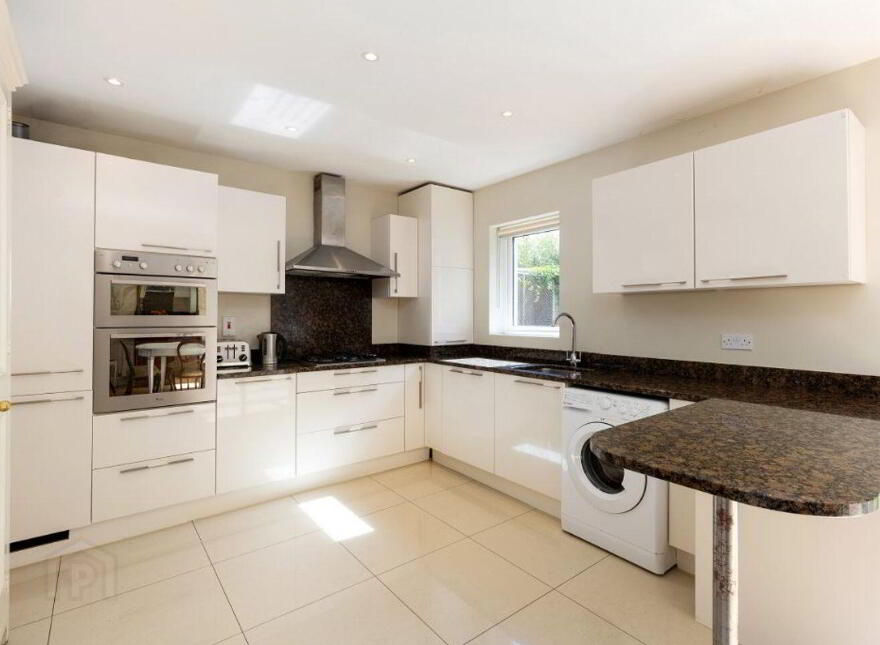 Seascape, 9A Mapas Road, Dalkey, A96FC63