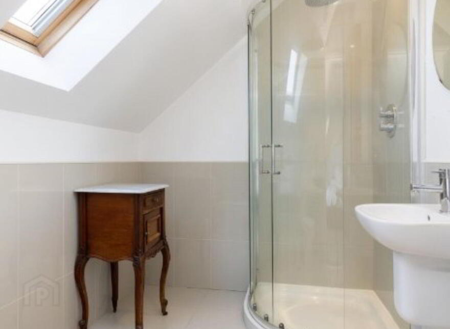 Seascape, 9A Mapas Road, Dalkey, A96FC63