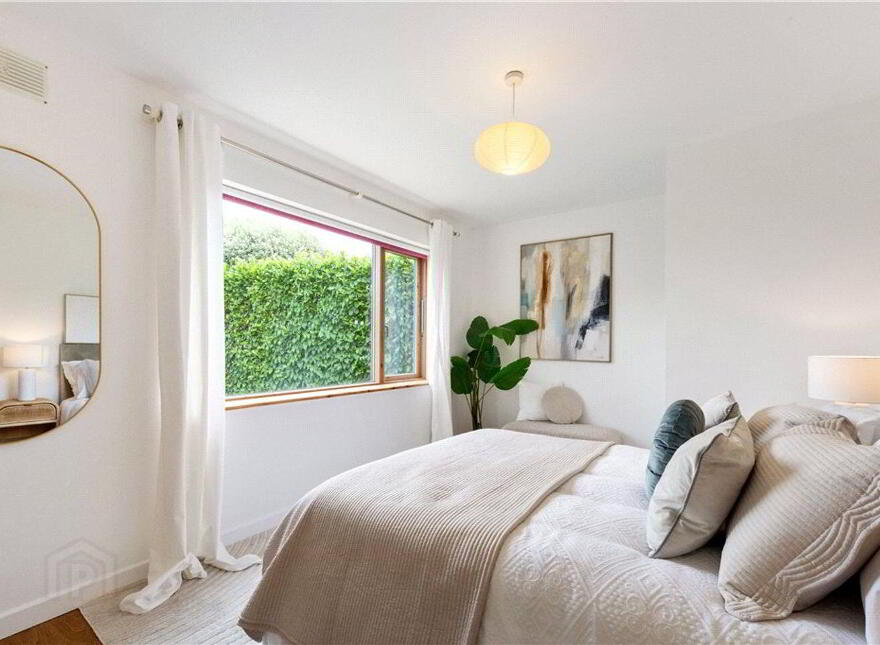 90 Shrewsbury Lawn, Cabinteely, Cabinteely, D18H2H9