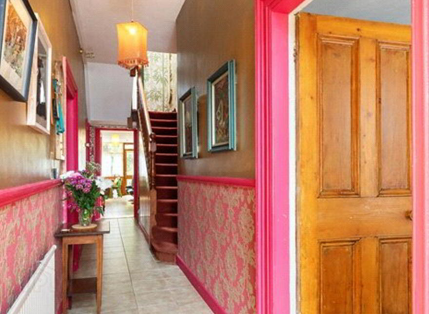 Karibu, 2 Mellifont Avenue, Dún Laoghaire, Dun Laoghaire, A96D589