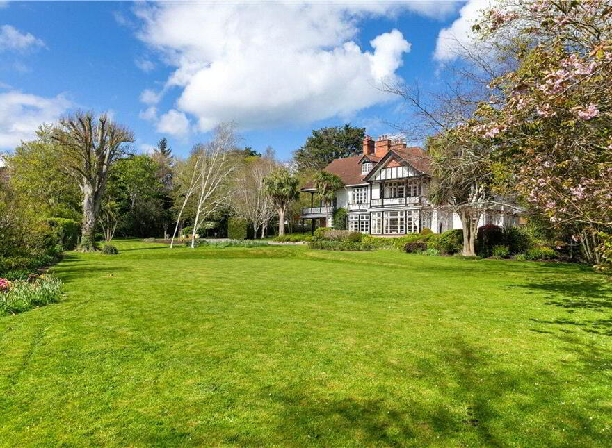 Steeplewood, Killiney Avenue, Killiney, A96NR13