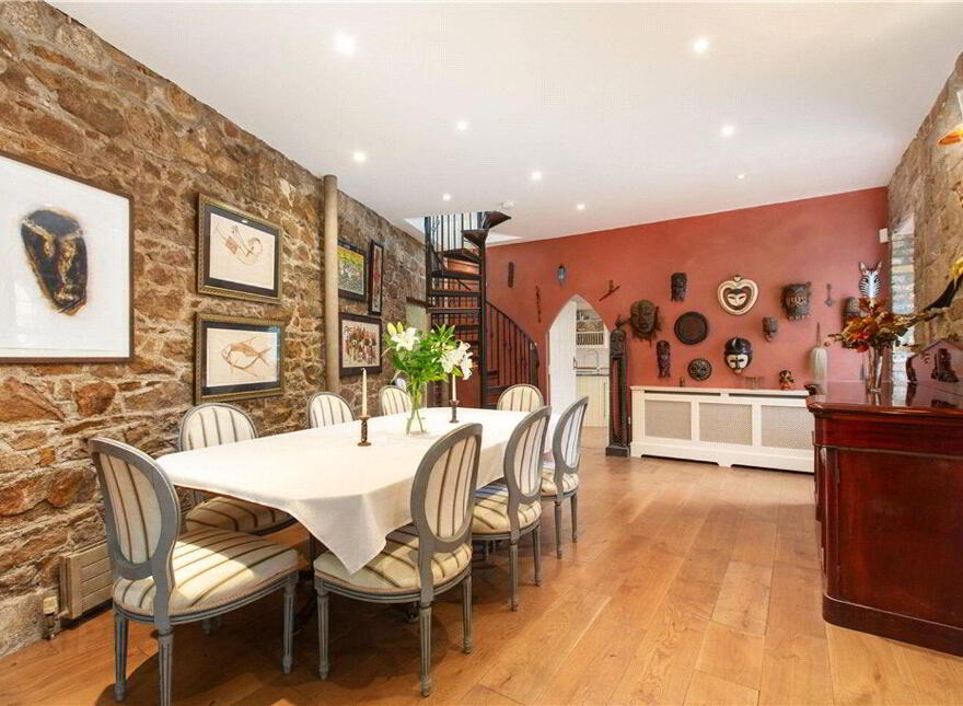 Avondale, Seafield Road, Killiney, A96K236