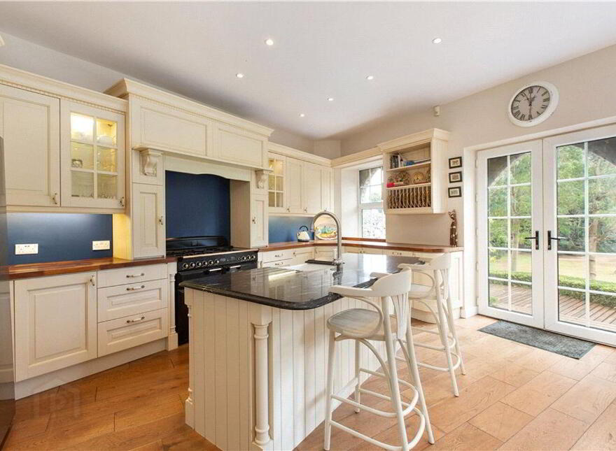 Avondale, Seafield Road, Killiney, A96K236