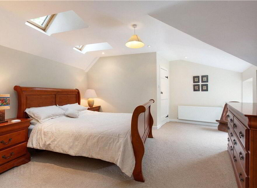 Avondale, Seafield Road, Killiney, A96K236