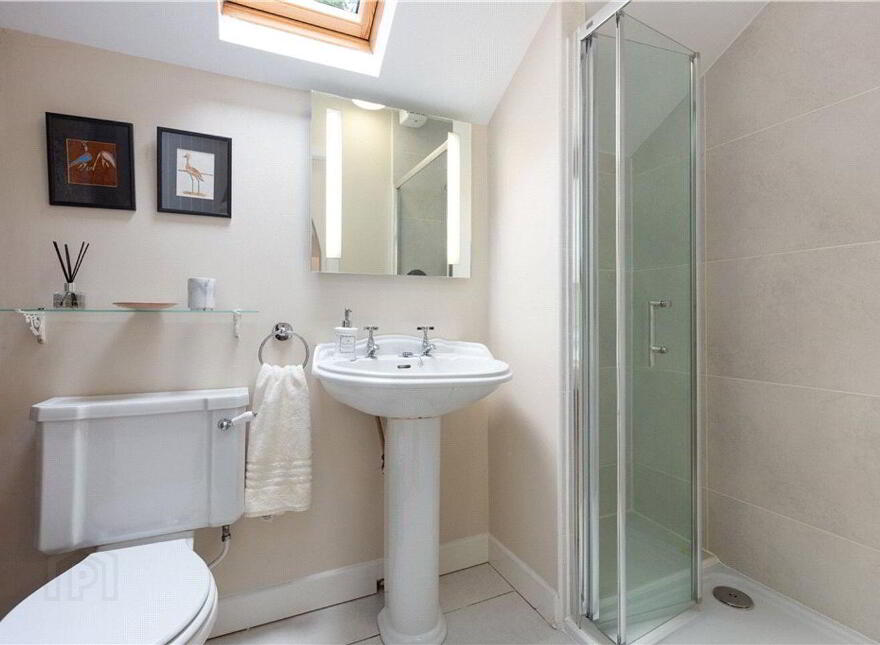 Avondale, Seafield Road, Killiney, A96K236