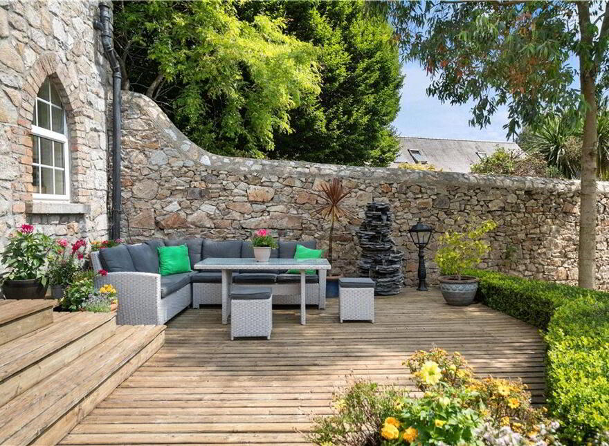 Avondale, Seafield Road, Killiney, A96K236