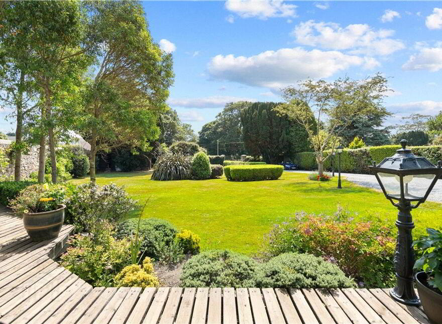 Avondale, Seafield Road, Killiney, A96K236