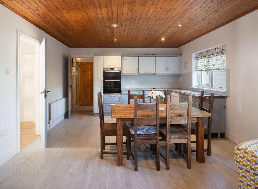 7 Clifton, Elm Park, Wilton, T12Y8HE