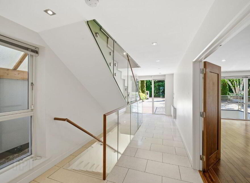 1 Longwood, Wynnsward Park, Clonskeagh, Clonskeagh, D14V9H3