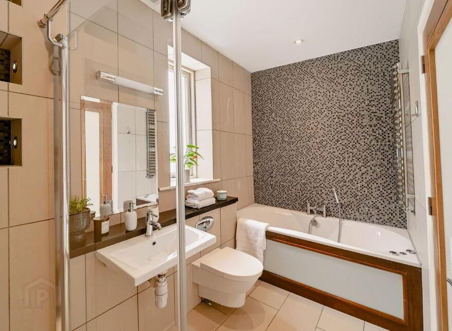 1 Longwood, Wynnsward Park, Clonskeagh, Clonskeagh, D14V9H3