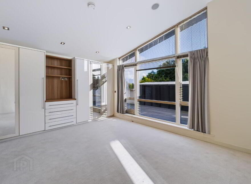 1 Longwood, Wynnsward Park, Clonskeagh, Clonskeagh, D14V9H3