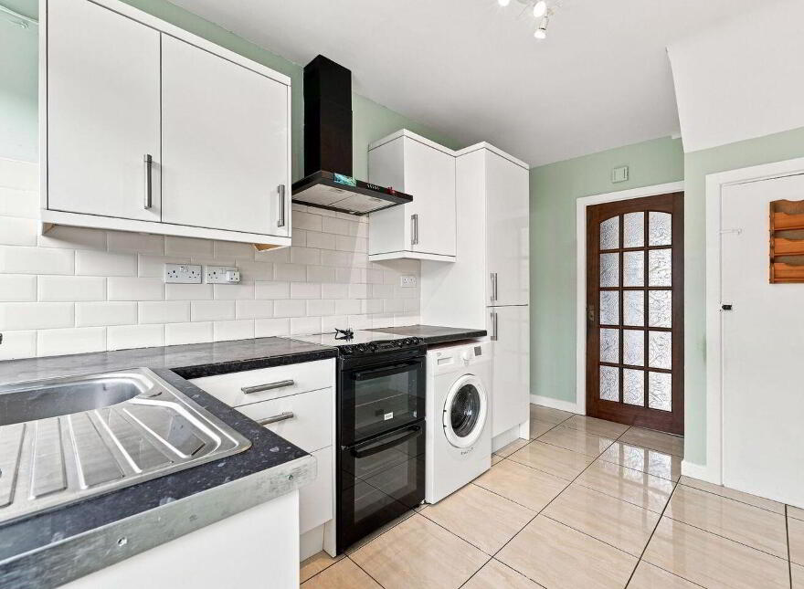 4 Albert College Park, Glasnevin, Glasnevin, D09N236