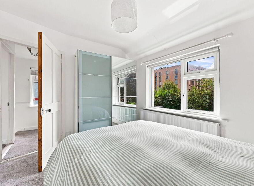 21 Faussagh Avenue, Cabra, D07V8N9