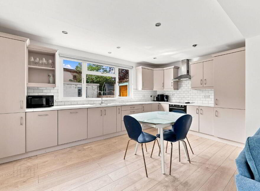 21 Faussagh Avenue, Cabra, D07V8N9
